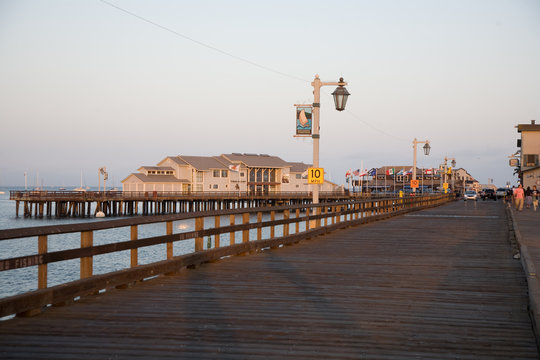 Das Pier Von Santa Barbara Beim Sonnenuntergang