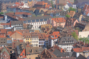 Fototapeta na wymiar Colorful roof tops of Strasbourg