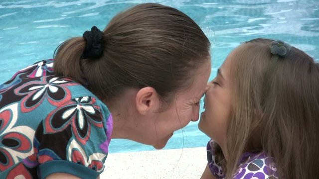 bisou sur le nez de maman