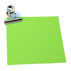 post-it vert et pince à dessin