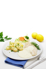 Pangasius gedünstet mit Kräutersoße