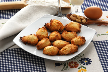 Biscottini al miele e alle mandorle - Dolci tipici lombardia
