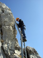 Klettern am Berg, Leiter