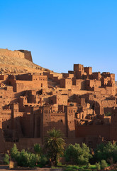 Fototapeta na wymiar rano widok na tradycyjnych marokańskich Casbah