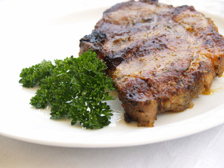Thüringer Rostbrätel mit Petersilie