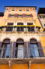 facade in Piazza delle Erbe in Verona
