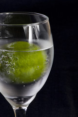 Glass with lime