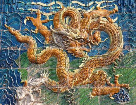 Drache - Relief