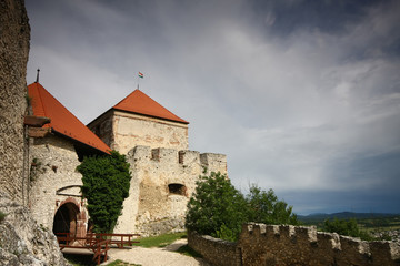 Fototapeta premium Castle with cloudy sky