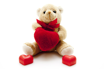 Plüschbär mit Herz
