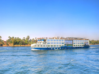 Obraz premium Images from Nile: Touristic cruise