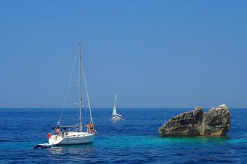 Fototapeta na wymiar Sailing in Greece