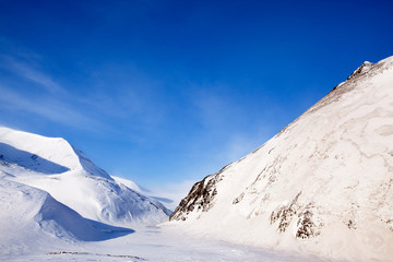 Fototapeta na wymiar Svalbard Mountains