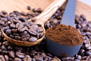 Fototapeta premium kaffee-pulver,frisch gemahlen