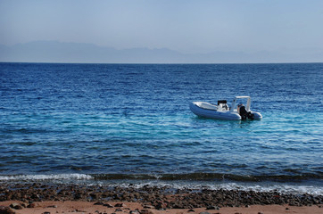 Offshore infalatable boat © Roman Antoschuk