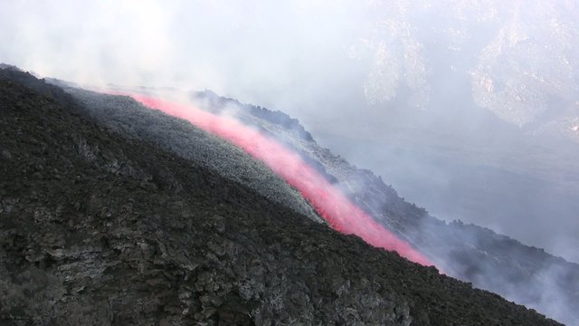 Lavastrom am Etna