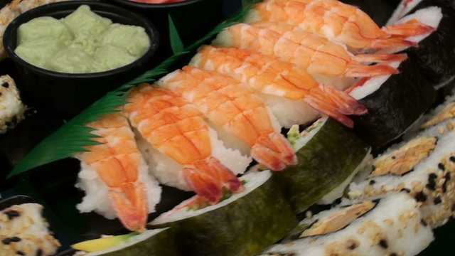 Sushi display zoom in - HD