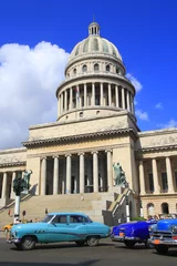 Abwaschbare Fototapete Kubanische Oldtimer Kapitol in Havanna
