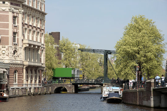 Canl, Amsterdam