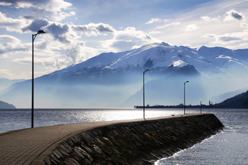 Molo al Lago di Como