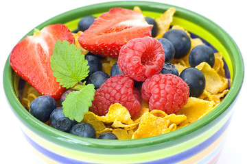 corn flakes with fresh fruits