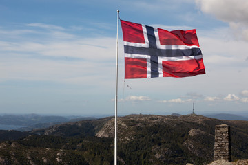 Flag on top of Ulriken