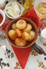 Cipolline in sugo - Contorni dell Emilia Romagna