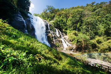 Naklejka na ściany i meble Waterfall at Doi Intanon, Thailand