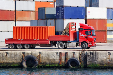 Cargo container transportation