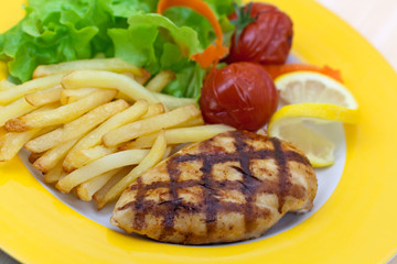 Hühnerbrust -Steak , gegrillt
