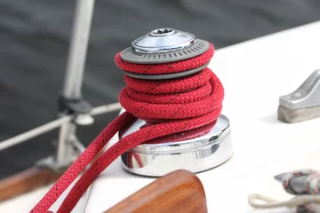Cercles muraux Naviguer winch of a sailboat