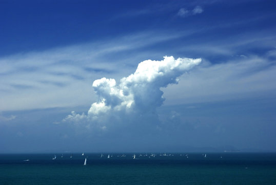 Mare e nuvole