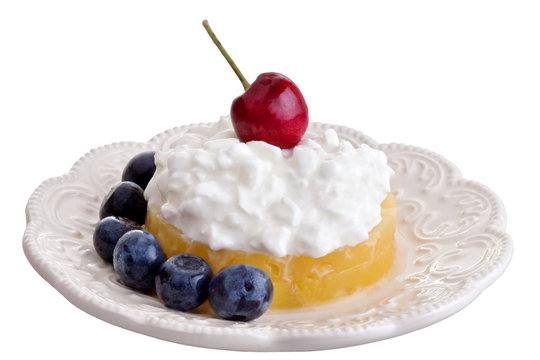 Fresh Fruit with Cottage Cheese