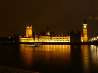 Fototapeta na wymiar londres Parlamento