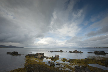 Fototapeta na wymiar seascape with rocks in Broadford