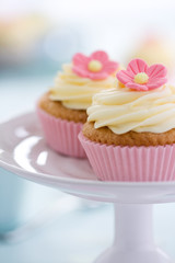 Pink flower cupcakes