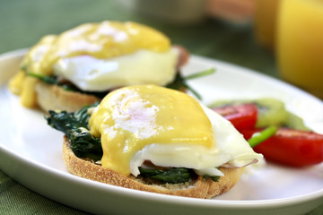 Eggs Benedict