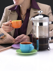 Coffee Break Reading Financial Times 2