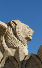 Obraz premium lion en pierre
