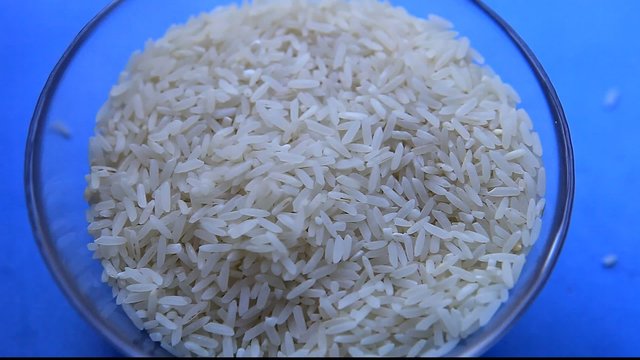 Riz qui tombe....