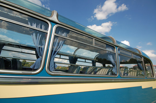 Omnibus