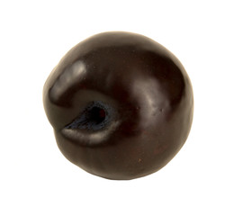 CLOSE-UP OF FRESH RIPE PLUM