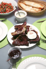 roast meat served to eat