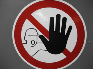 Halt! Stop!