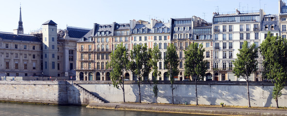 Quai de l'horloge à Paris