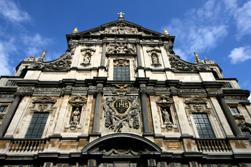 Fototapeta na wymiar Baroque church in Antwerp