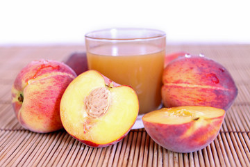 Pfirsichsaft