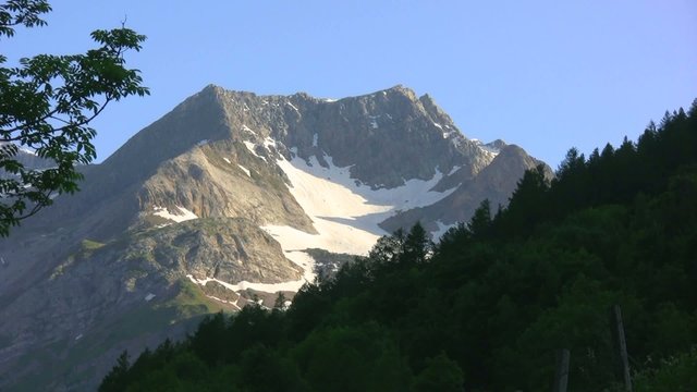 magnifiques Pyr&eacute;n&eacute;es