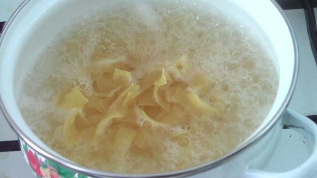 Nudeln kochen