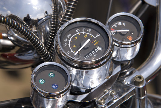 Tachometer